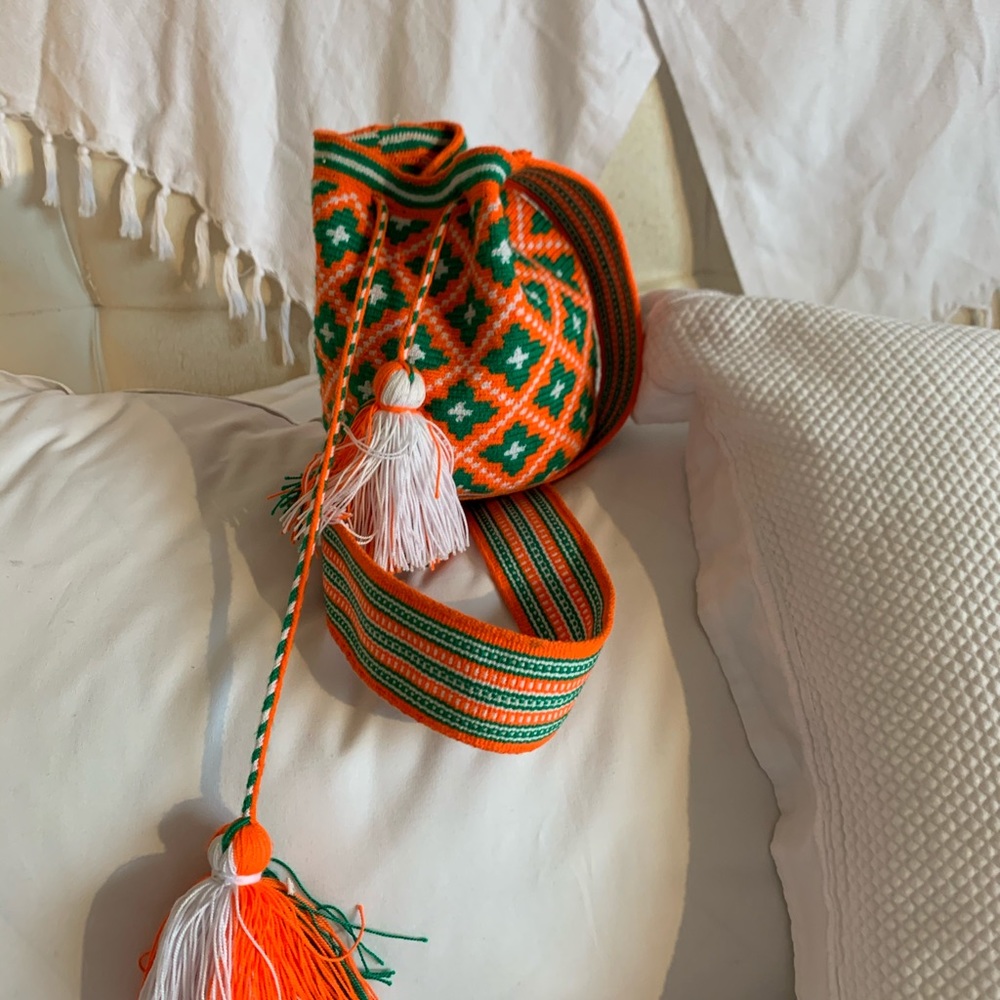 Handmade Colombian Wayoo mochila bag